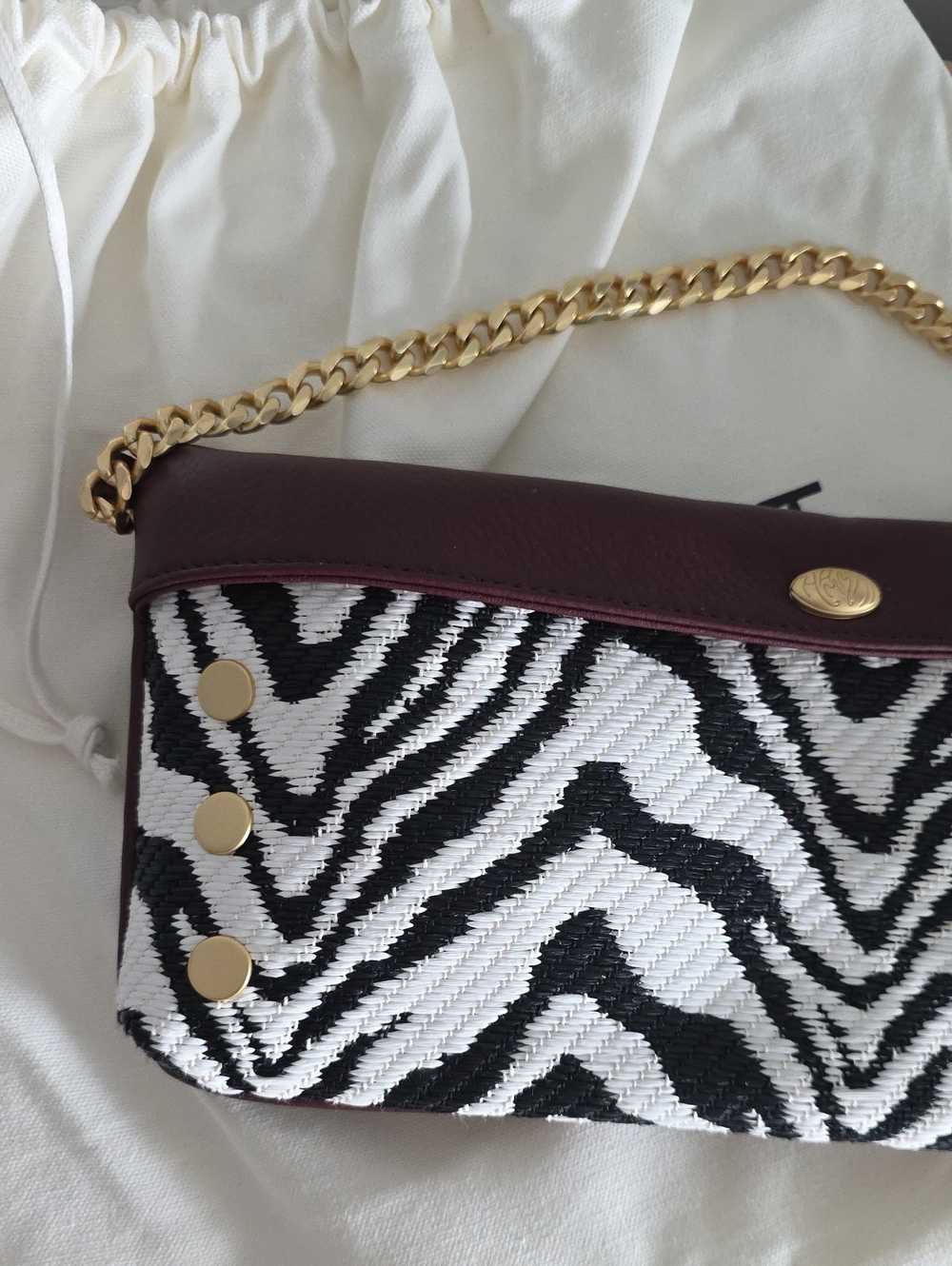 NWT Hammitt Invitation Clutch In Zebra - Picture 3 of 11